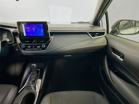 Used 2024 Toyota Corolla SE FWD image 20