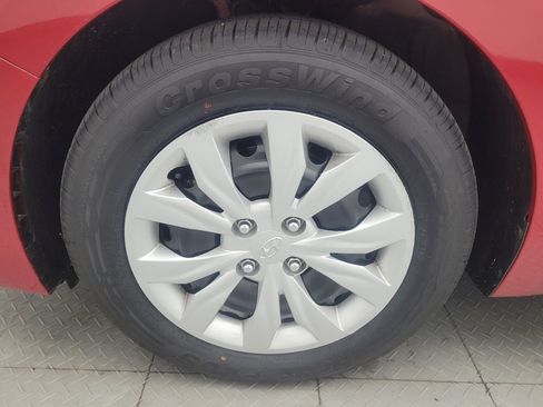 Used 2021 Hyundai Accent SE FWD image 31