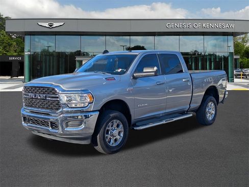 Used 2022 RAM 2500 Big Horn image 3