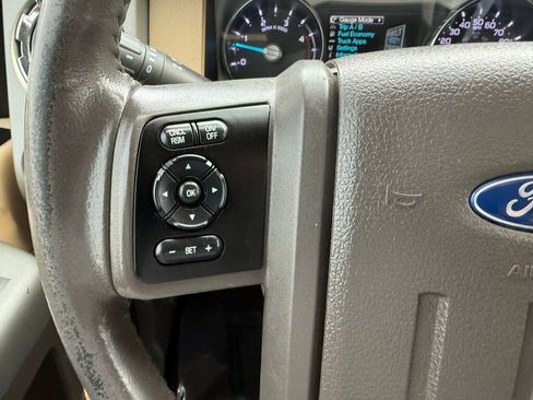 Used 2016 Ford F350 Lariat w/ Chrome Package image 14