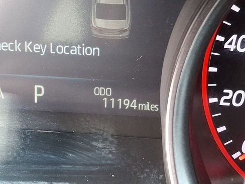 Used 2023 Toyota Camry XSE image 16