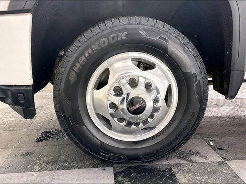 Used 2020 GMC Sierra 3500 Denali w/ Denali Ultimate Package image 7