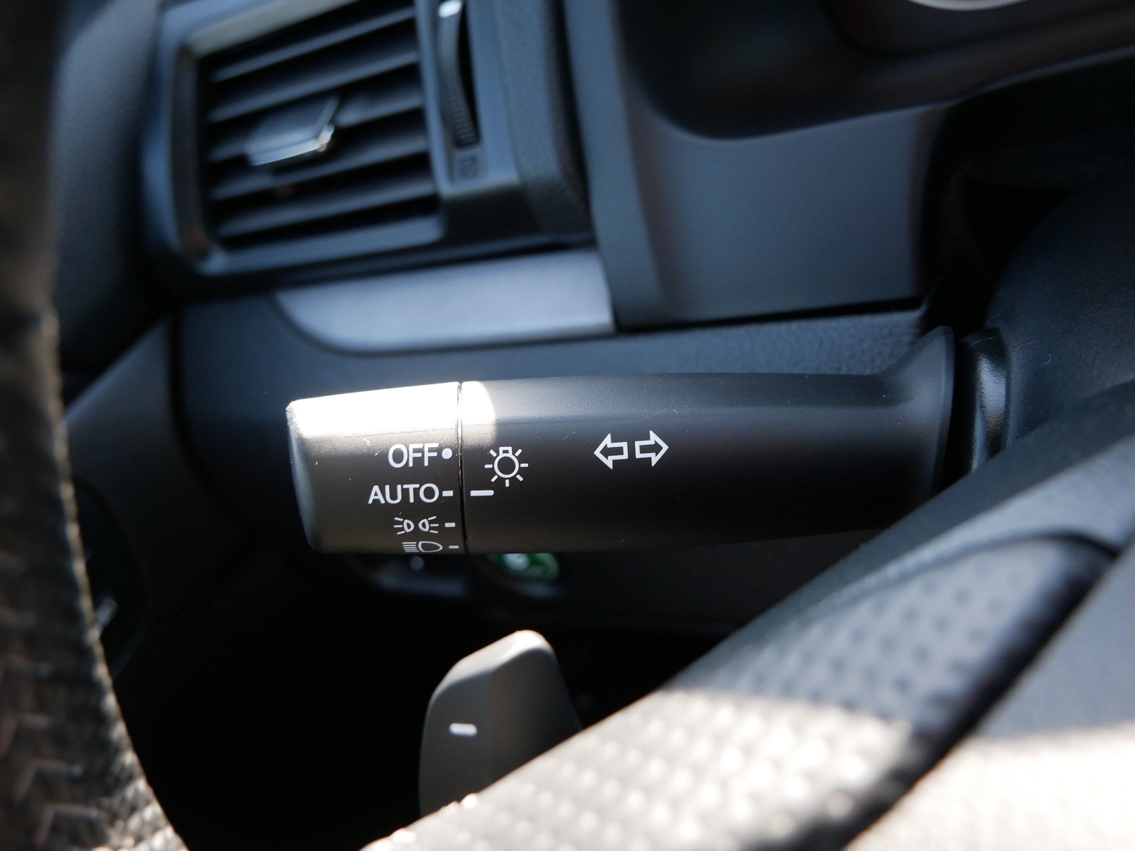 Used 2025 Honda Passport EX-L image 29