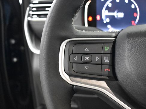 New 2026 Jeep Grand Wagoneer L Limited AWD/4WD image 14