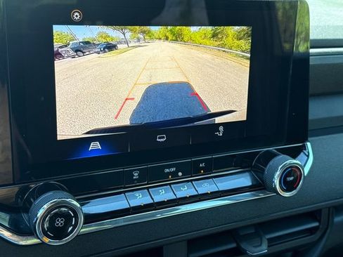 Used 2023 Chevrolet Colorado W/T image 24