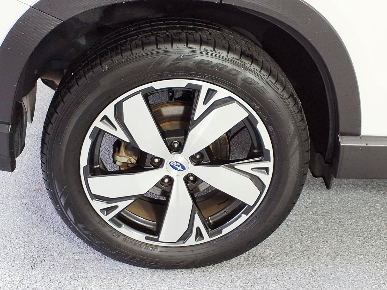 Used 2019 Subaru Forester Touring AWD/4WD image 3