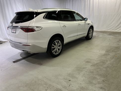 Certified 2023 Buick Enclave Essence w/ Experience Buick Package FWD image 11
