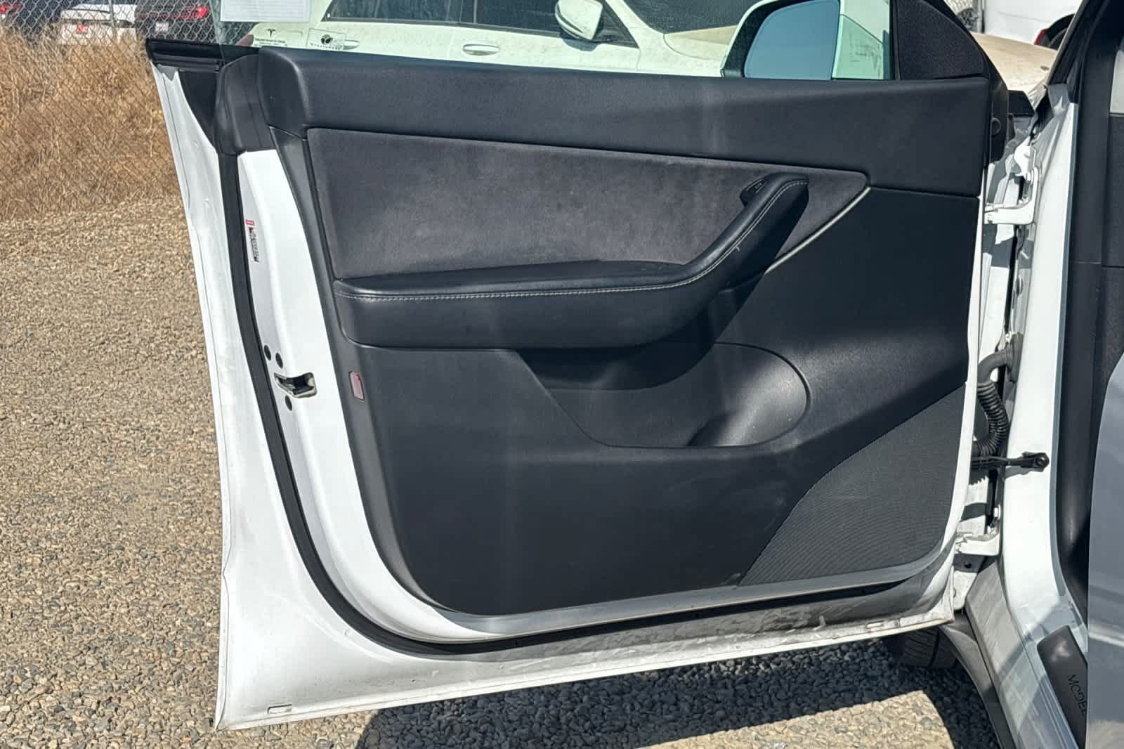 Used 2021 Tesla Model Y Long Range AWD/4WD image 14