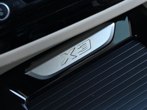 Used 2022 BMW X3 xDrive30i w/ Convenience Package image 38