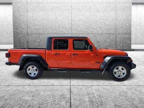 Used 2020 Jeep Gladiator Sport w/ Quick Order Package 24S AWD/4WD image 4