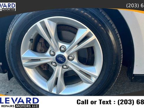 Used 2013 Ford Focus SE image 27