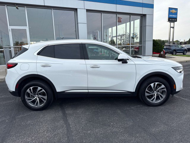 Used 2023 Buick Envision Essence FWD image 2
