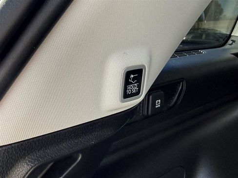 Used 2022 Jeep Grand Cherokee Limited 4xe w/ Luxury Tech Group II image 25