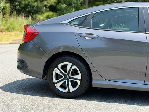 Used 2018 Honda Civic LX image 9