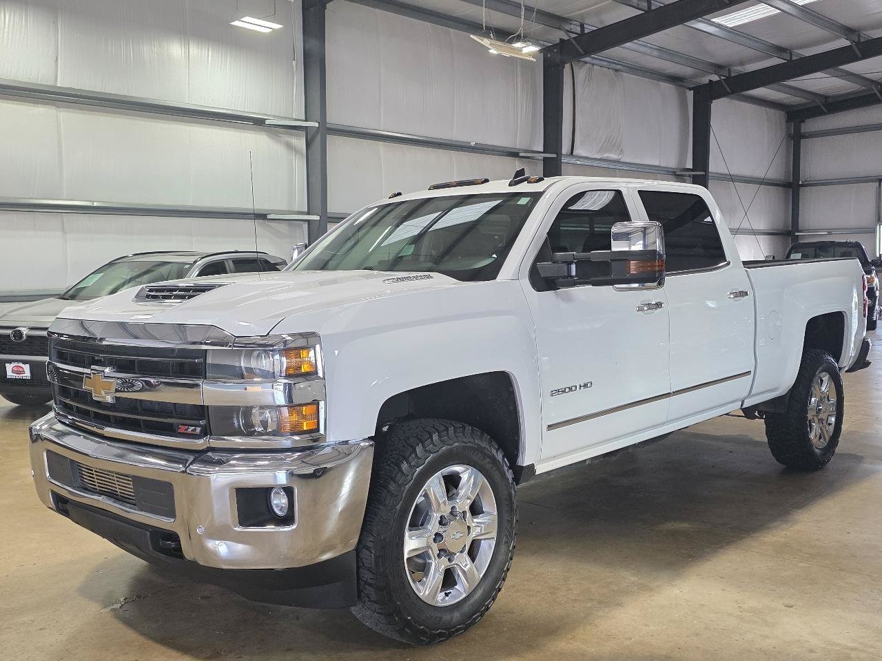 Used 2019 Chevrolet Silverado 2500 LTZ w/ Duramax Plus Package AWD/4WD image 2