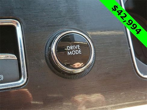 Used 2023 Lincoln Aviator Reserve w/ Equipment Group 201A image 27