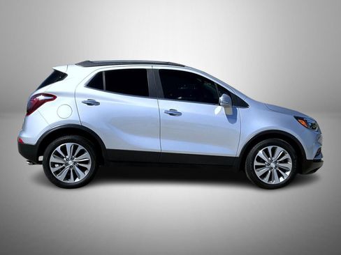 Used 2018 Buick Encore Preferred FWD image 4