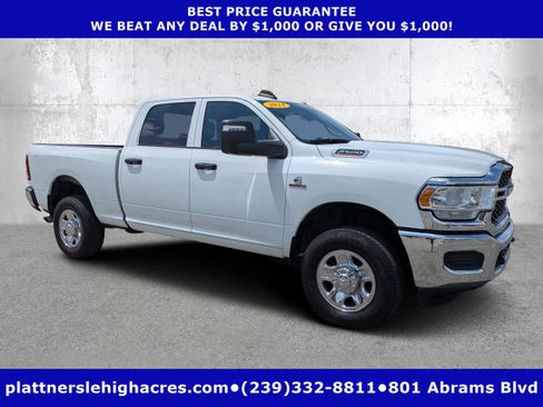 Used 2024 RAM 2500 Tradesman w/ Chrome Appearance Group AWD/4WD image 1