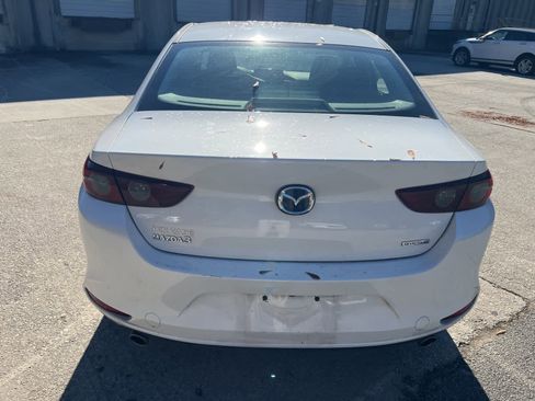 Used 2021 MAZDA MAZDA3 s image 9