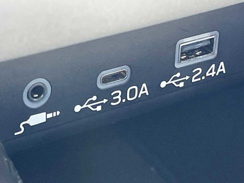 Certified 2023 Subaru Outback Premium image 23