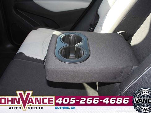 Used 2020 Chevrolet Equinox LS image 22