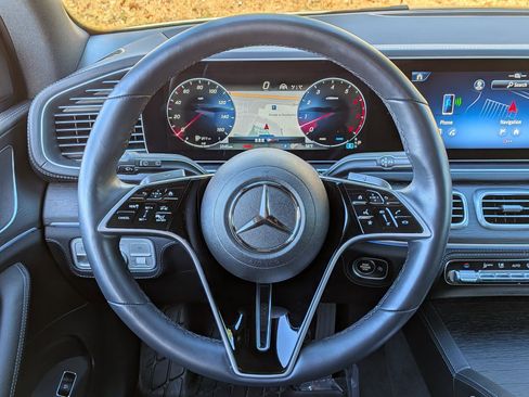 Certified 2024 Mercedes-Benz GLE 450 4MATIC w/ AMG Line Exterior image 19