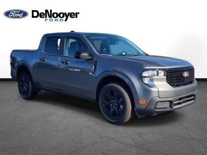 New 2025 Ford Maverick XLT w/ XLT Luxury Package