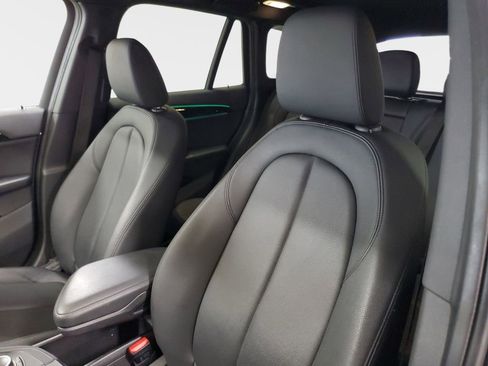 Used 2020 BMW X1 sDrive28i w/ Convenience Package image 13