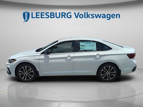 New 2026 Volkswagen Jetta Sport FWD image 11