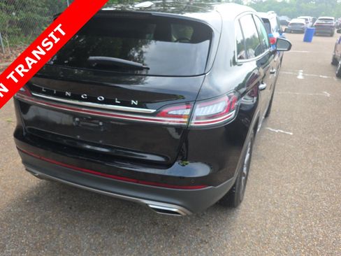 Used 2023 Lincoln Nautilus Reserve w/ Cargo Utility Package FWD image 5