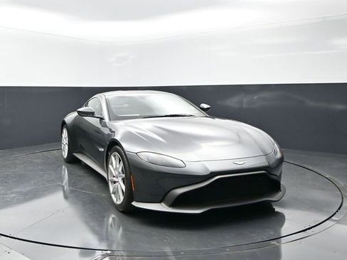 Used 2019 Aston Martin V8 Vantage Coupe RWD image 5