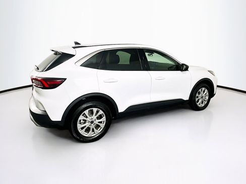 Used 2024 Ford Escape Active FWD image 10
