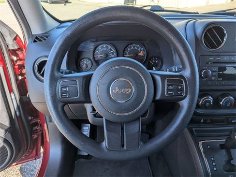 Used 2016 Jeep Patriot Sport w/ Power Value Group image 17
