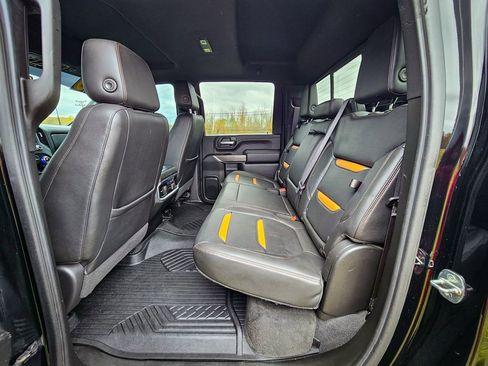 Used 2020 GMC Sierra 2500 AT4 w/ AT4 Premium Package image 37