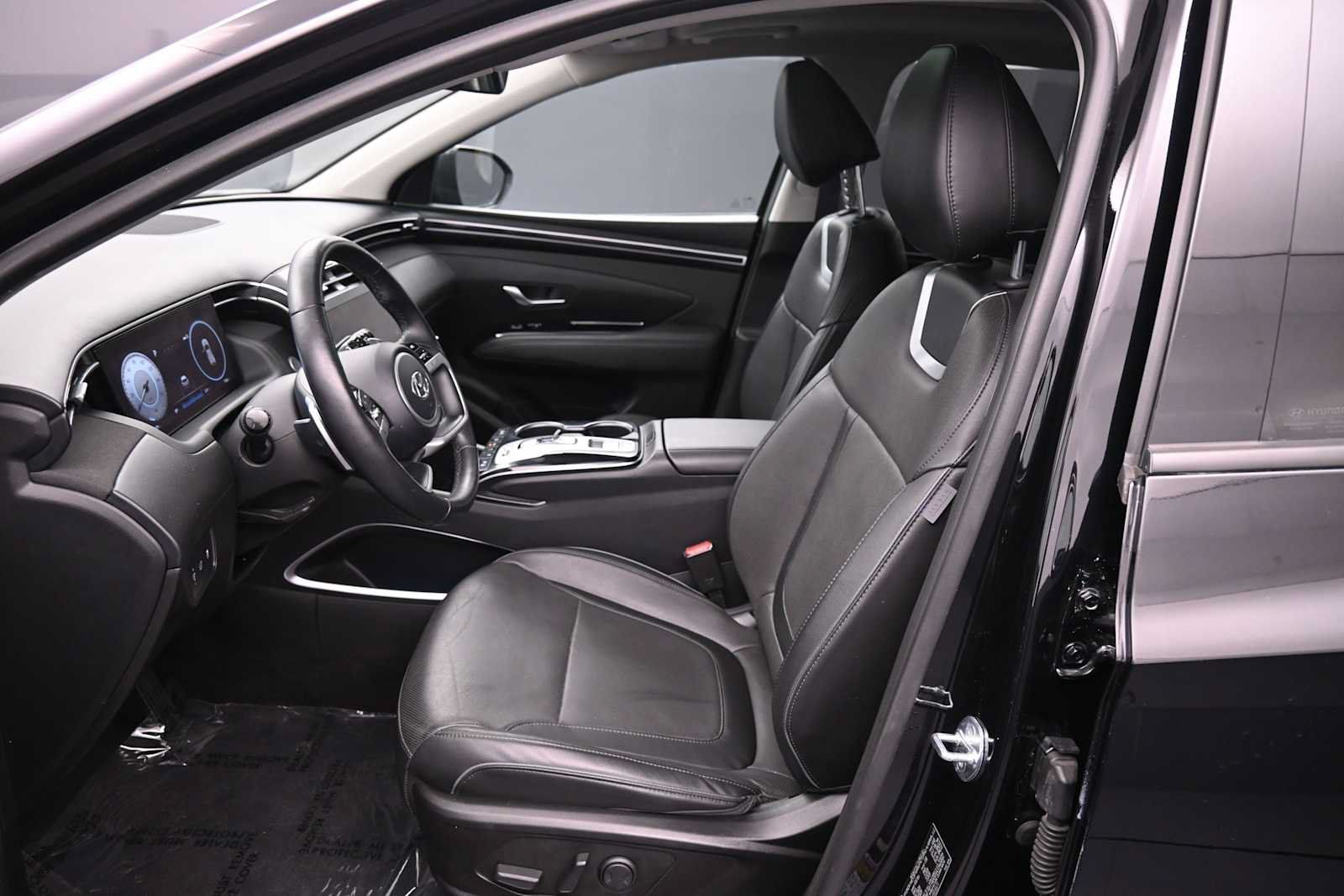 Certified 2024 Hyundai Tucson Limited AWD/4WD image 21