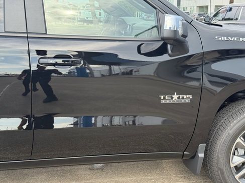 New 2026 Chevrolet Silverado 1500 LT w/ Texas Edition Plus image 11