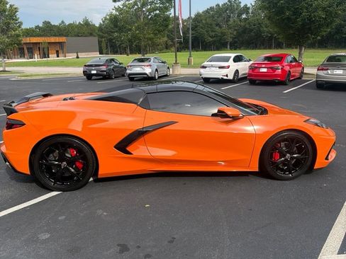 Used 2022 Chevrolet Corvette Stingray Preferred Conv w/ Battery Protection Package RWD image 6