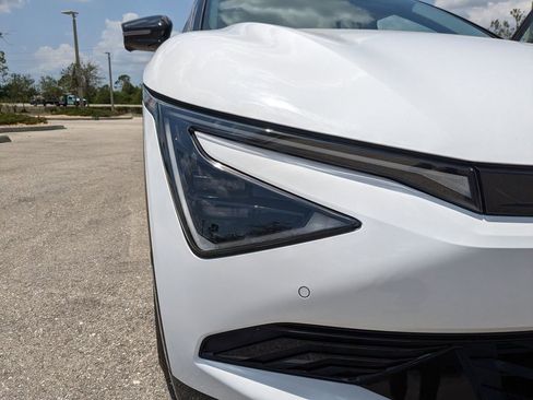 Used 2025 Kia EV6 Wind RWD image 13