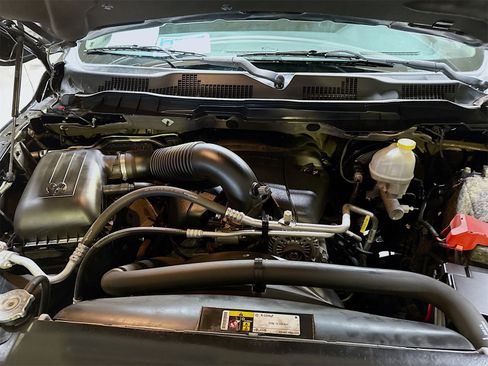 Used 2014 RAM 1500 Sport w/ Convenience Group image 31