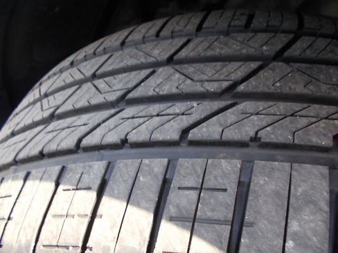 Used 2019 Dodge Charger GT w/ Performance Handling Group image 16