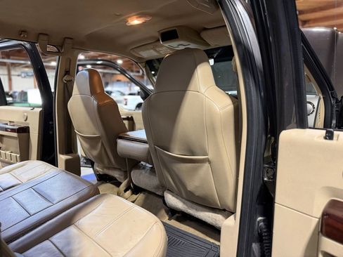 Used 2009 Ford F250 Lariat image 22