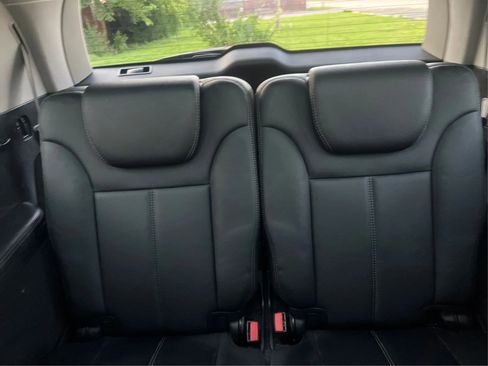 Used 2009 Mercedes-Benz GL 450 4MATIC image 32