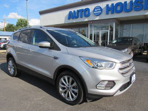 Used 2017 Ford Escape Titanium FWD image 20