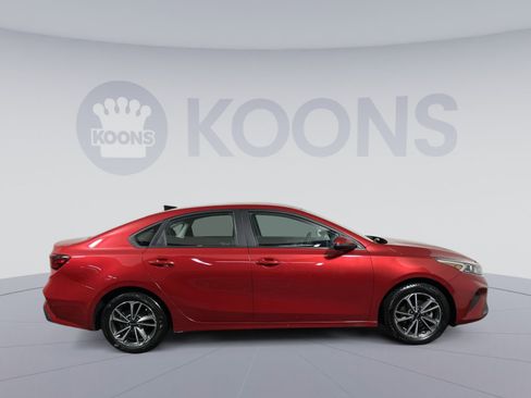Used 2023 Kia Forte LXS w/ LXS Technology Package image 8