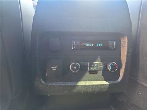 Used 2017 Ford Expedition EL Platinum image 8