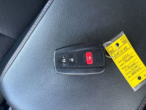 Used 2024 Toyota 4Runner TRD Off-Road image 35