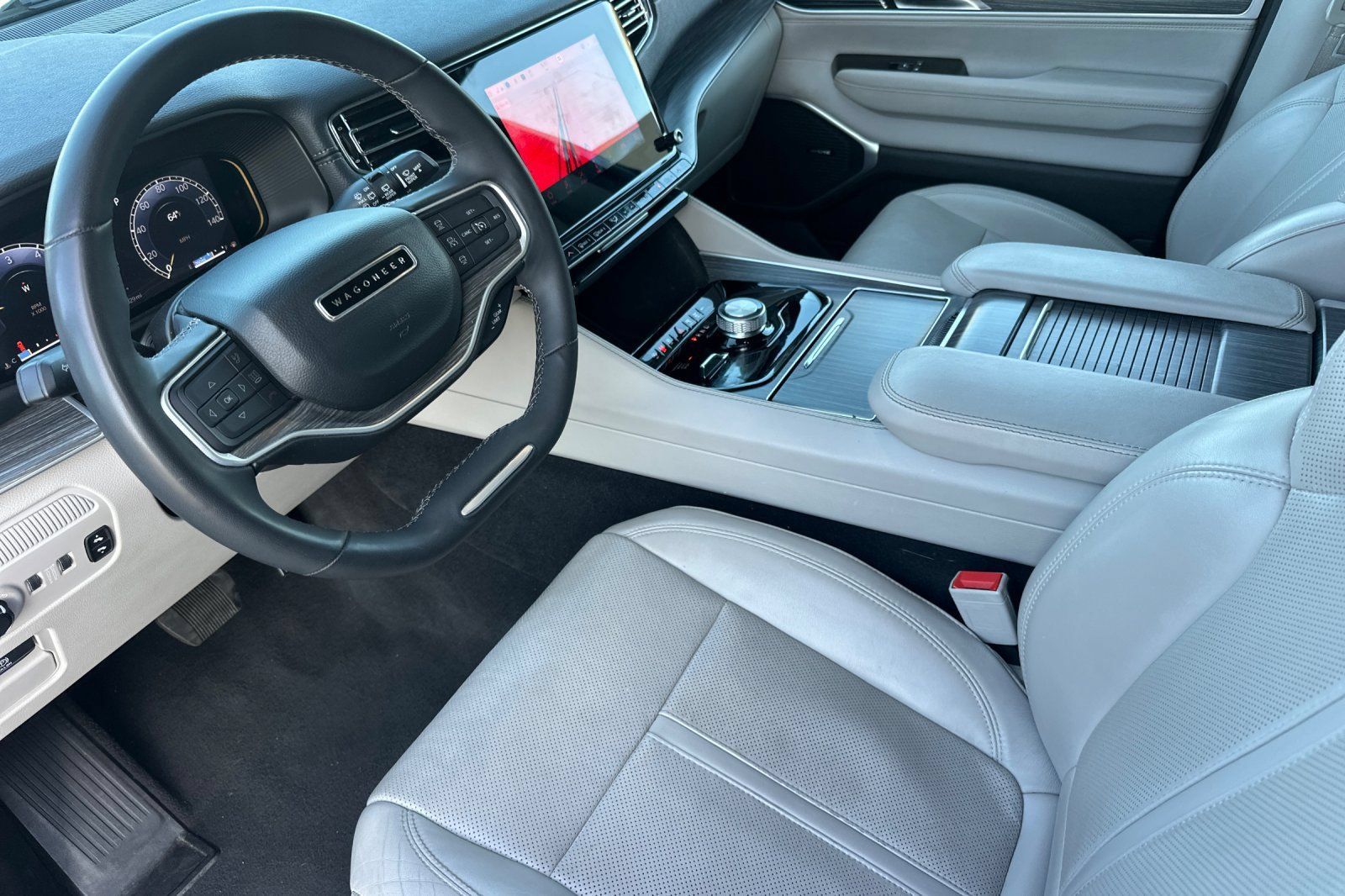 Used 2024 Jeep Wagoneer Series II w/ Flexible Seating Group AWD/4WD image 10