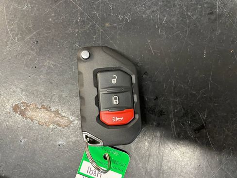 Used 2020 Jeep Gladiator Rubicon image 8