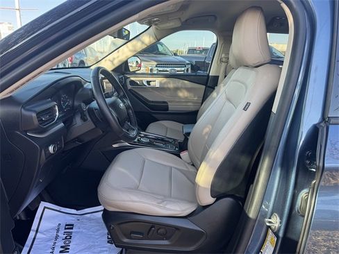 Used 2020 Ford Explorer XLT w/ Equipment Group 202A image 19