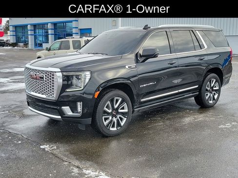 Used 2021 GMC Yukon Denali w/ Denali Premium Package image 2